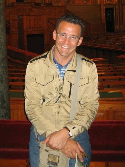 Niko Sarris